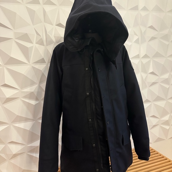 Canada Goose men’s Langford Parka Wool in Navy - Picture 4 of 10